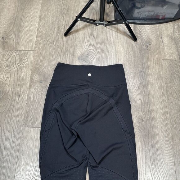 Lululemon Revitalize Crop (24") Womens Size 6 Full-On Luxtreme Legging - Picture 2 of 6